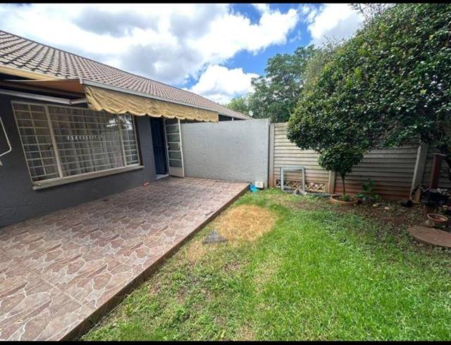 2 BEDROOM HOUSE FOR SALE IN KLOPPERPARK